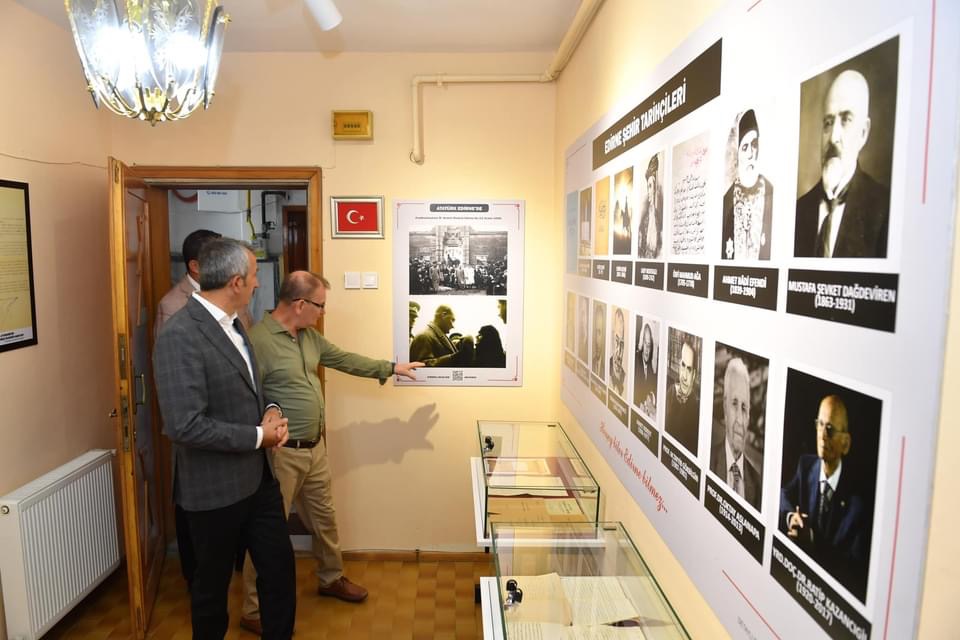 Edirne Valisi Sezer Kültür Evini Ziyaret Etti.