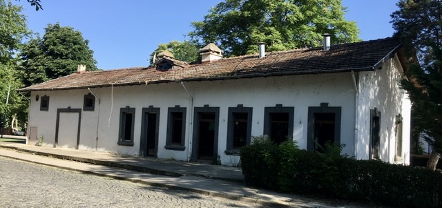 Küçük Şehir İstasyonu Binası