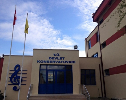 Trakya Üniversitesi Devlet Konservatuvarı Sanat ve Gösteri Merkezi