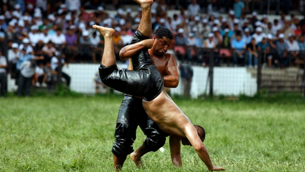 Kırkpınar Yağlı Güreş Festivali